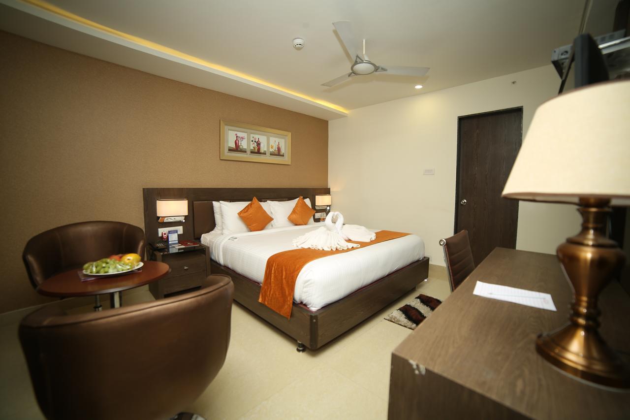 Hotel Indraprasttha Vijayawāda Εξωτερικό φωτογραφία