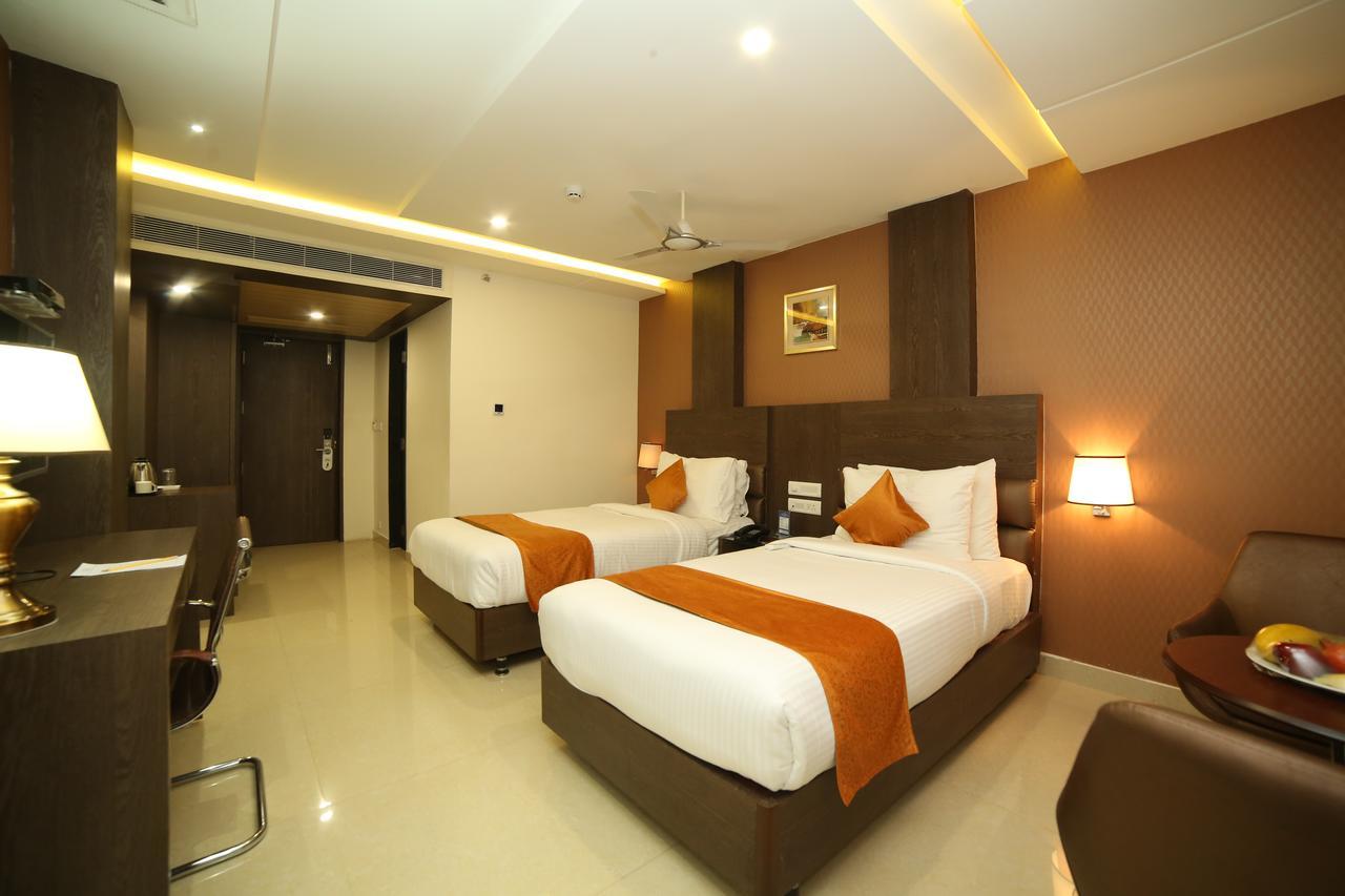 Hotel Indraprasttha Vijayawāda Εξωτερικό φωτογραφία