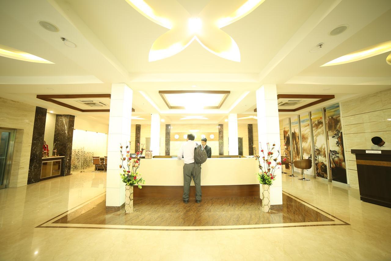 Hotel Indraprasttha Vijayawāda Εξωτερικό φωτογραφία
