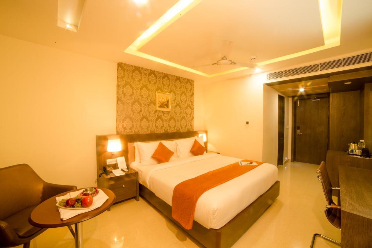 Hotel Indraprasttha Vijayawāda Εξωτερικό φωτογραφία