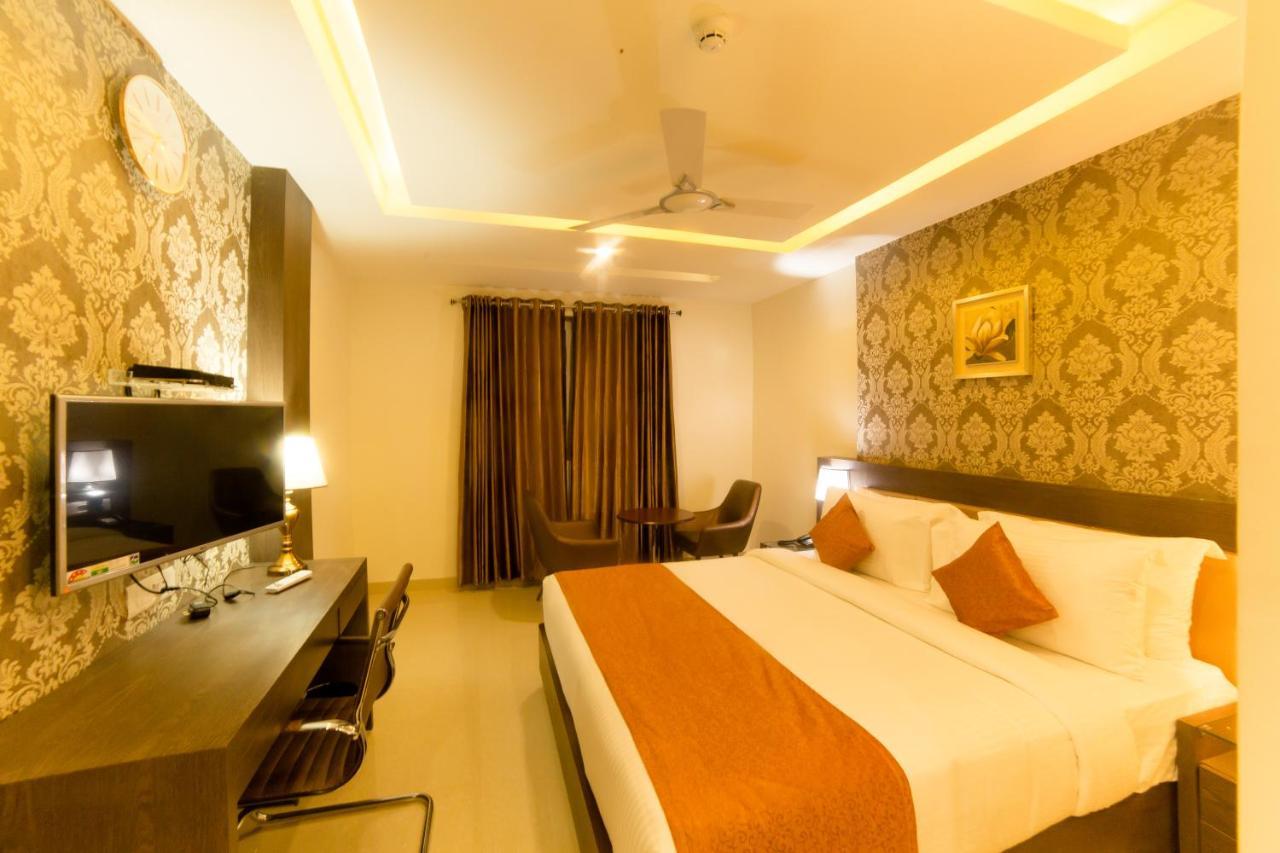 Hotel Indraprasttha Vijayawāda Εξωτερικό φωτογραφία